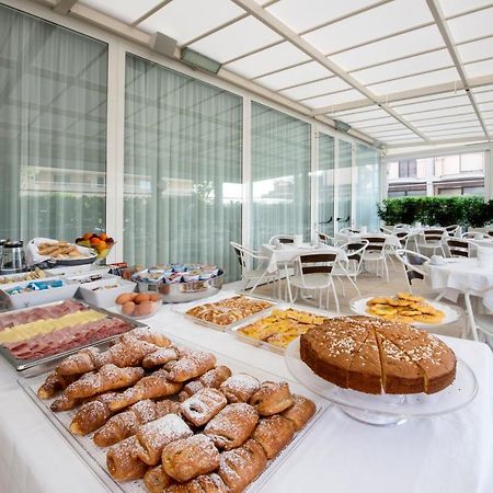 Hotel Sanremo Milano Marittima Dış mekan fotoğraf