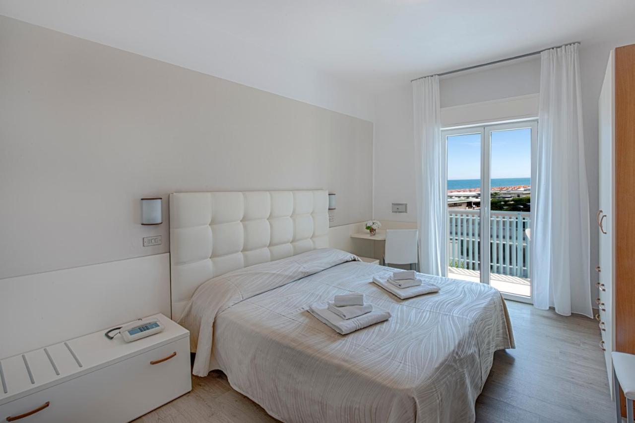 Hotel Sanremo Milano Marittima Dış mekan fotoğraf